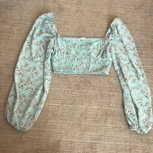 Cropped Blouse with Long Sleeves